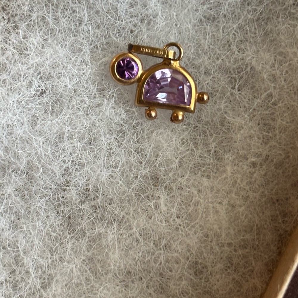 Gold and Purple Turtle Pendant - Picture 3 of 3